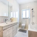 H1- Modern & Spacious 3 Bedroom Appartement