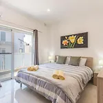 H1- Modern & Spacious 3 Bedroom * San Ġwann