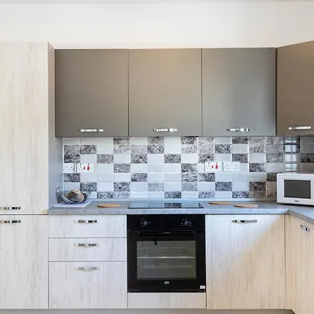 H1- Modern & Spacious 3 Bedroom San Ġwann