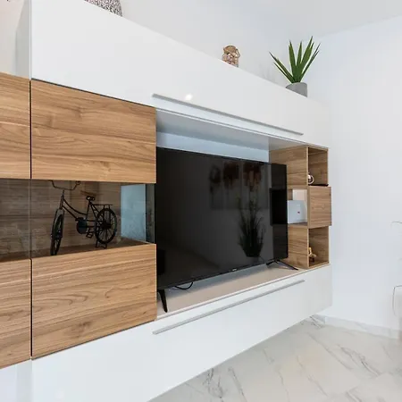 H1- Modern & Spacious 3 Bedroom * San Ġwann